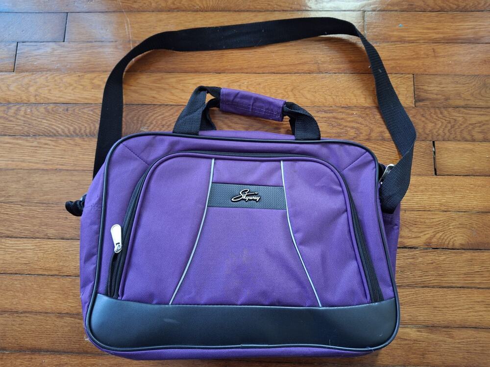 Skyway Seville 2.0 Boarding Bag (messenger or laptop tote bag), Purple